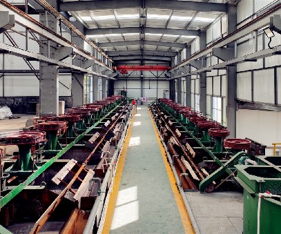 三班接力，晝夜不息｜王家河選礦廠里的堅守與傳承